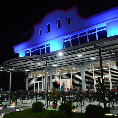 Villa Grand Бітола Екстер'єр фото