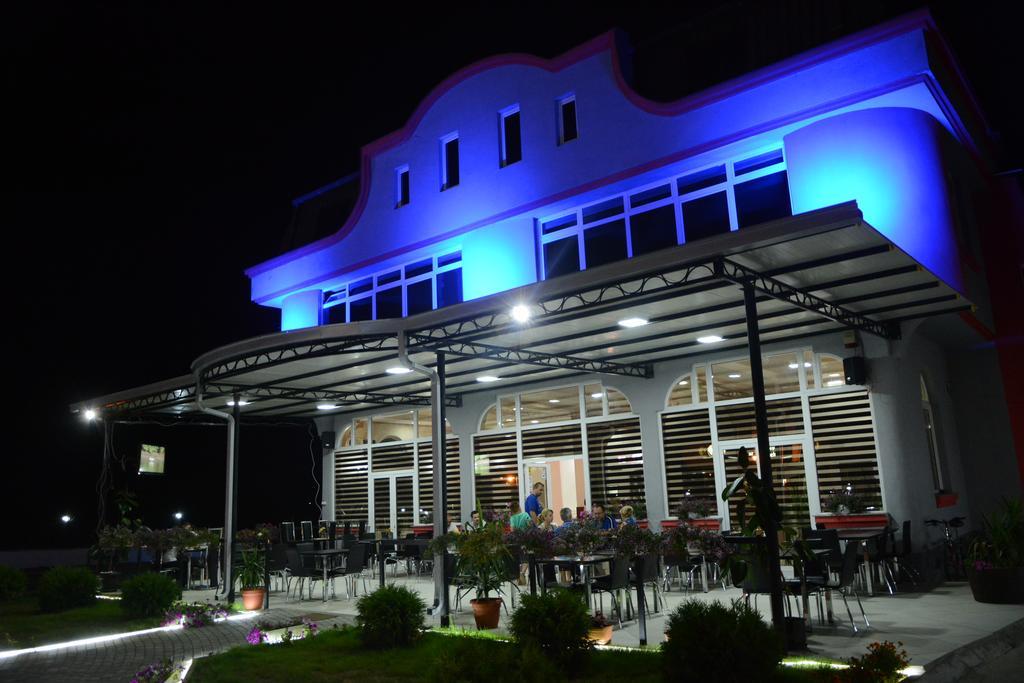 Villa Grand Бітола Екстер'єр фото